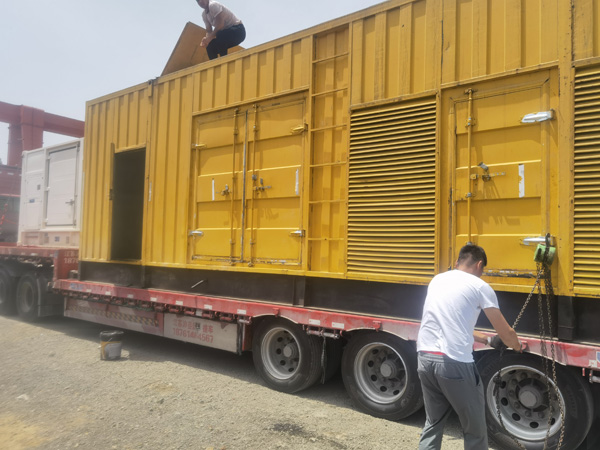 兰溪发电机出租100KW发电机需要什么规格的电缆线？